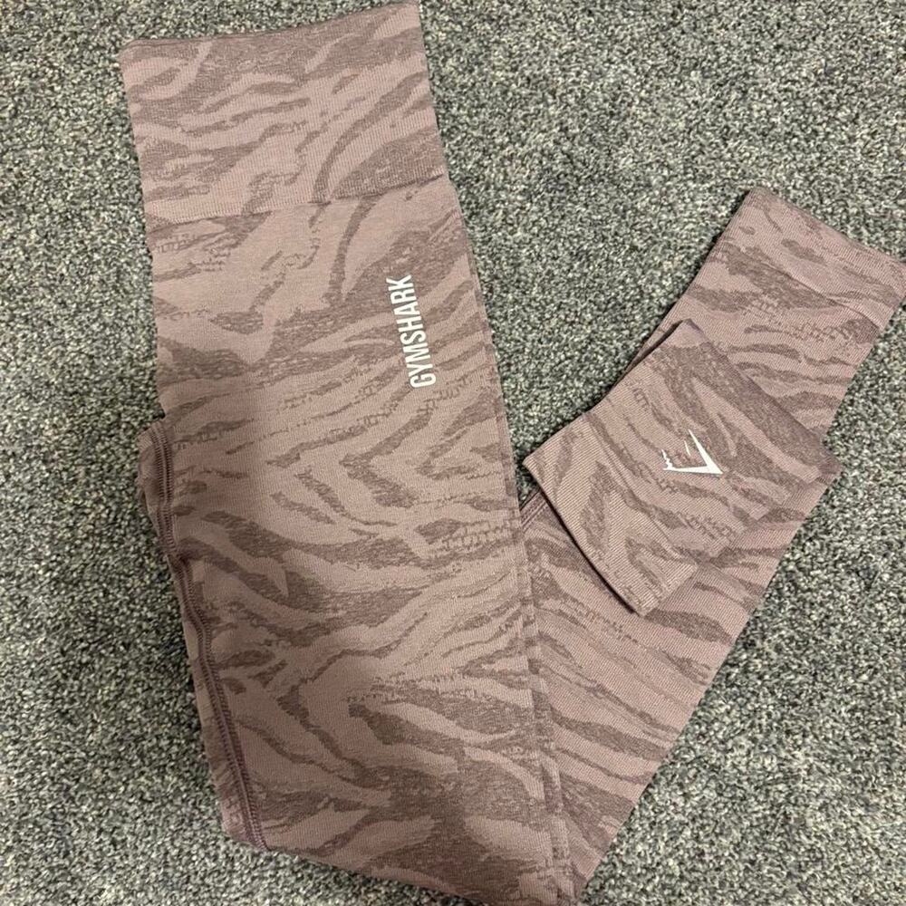 Gymsharm adapt animal priny leggings